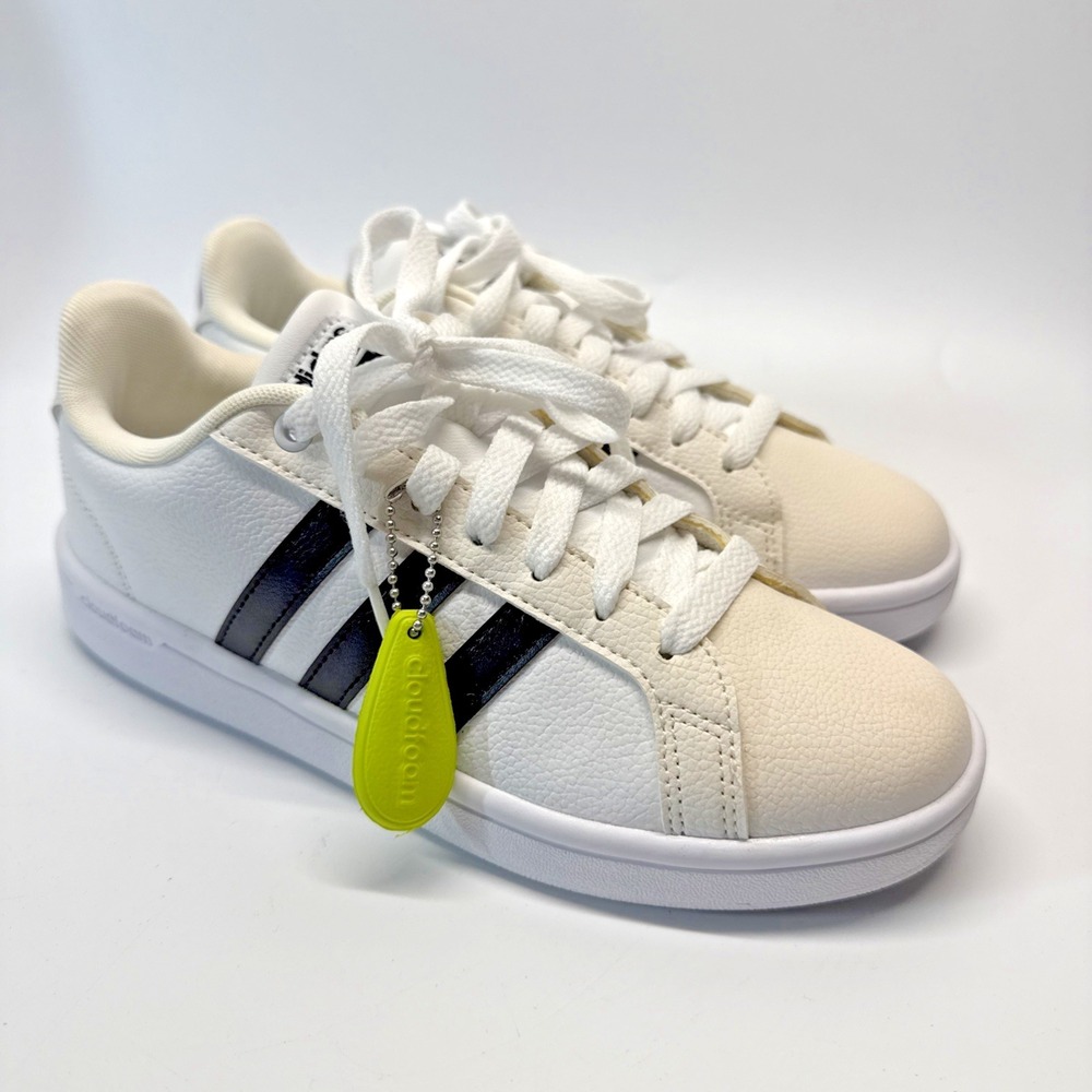 Adidas‎ Cloudfoam Advantage Women's Size 7 White Cream AW4287